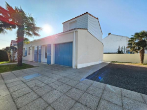 Villa lumineuse et confortable, à 600m de la plage, proche commerces, jardin et WiFi inclus - FR-1-476-26